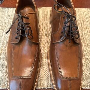 Elegant Tan Leather Men's Oxfords